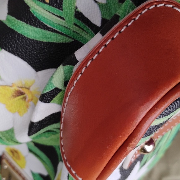 DOONEY N BOURKE MED HOBO DAFFODIL PRINT BAG - Picture 6 of 13